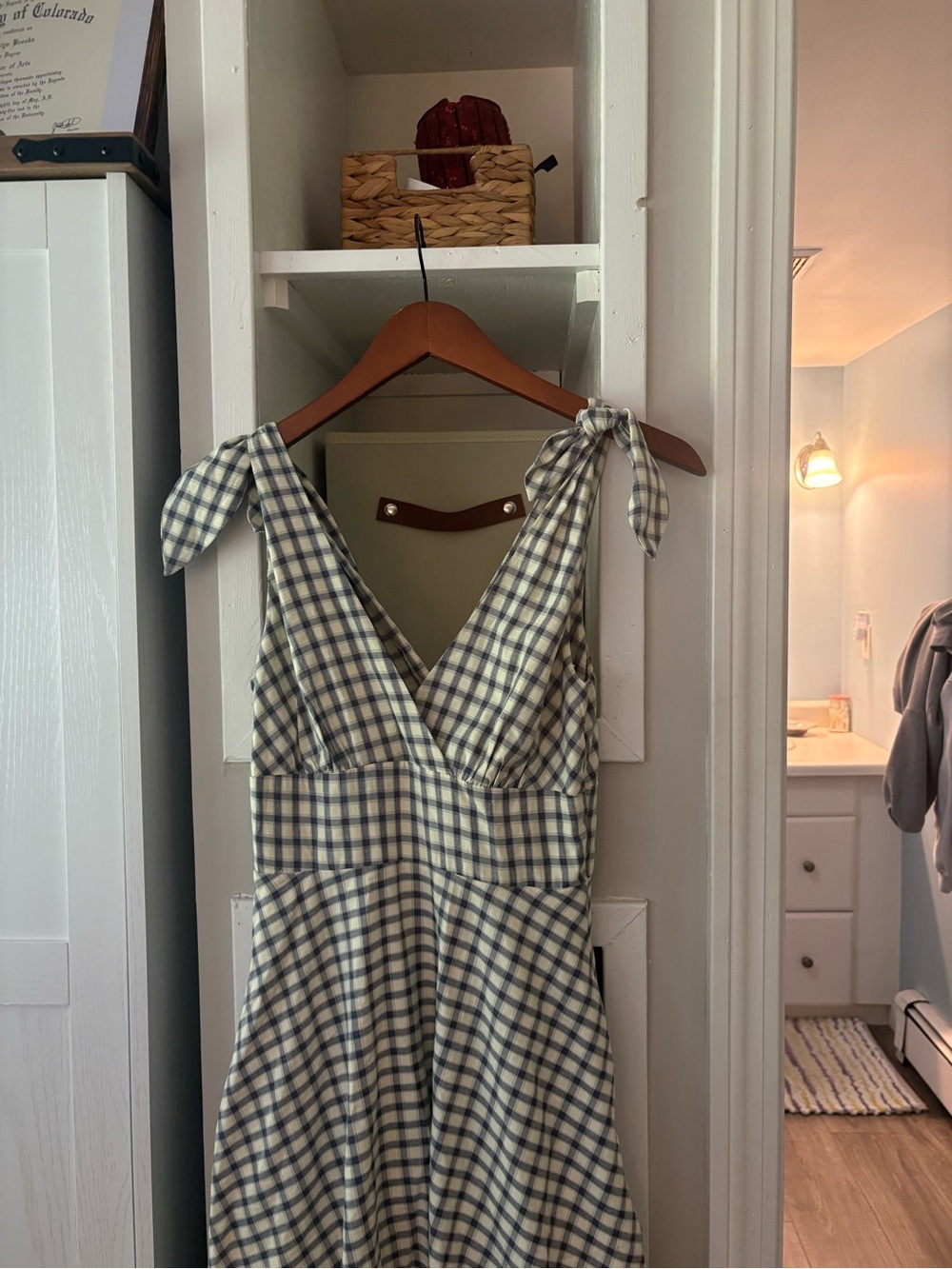 Lulu's Green Gingham Tie-Shoulder Maxi Dress - Picture 2 of 5